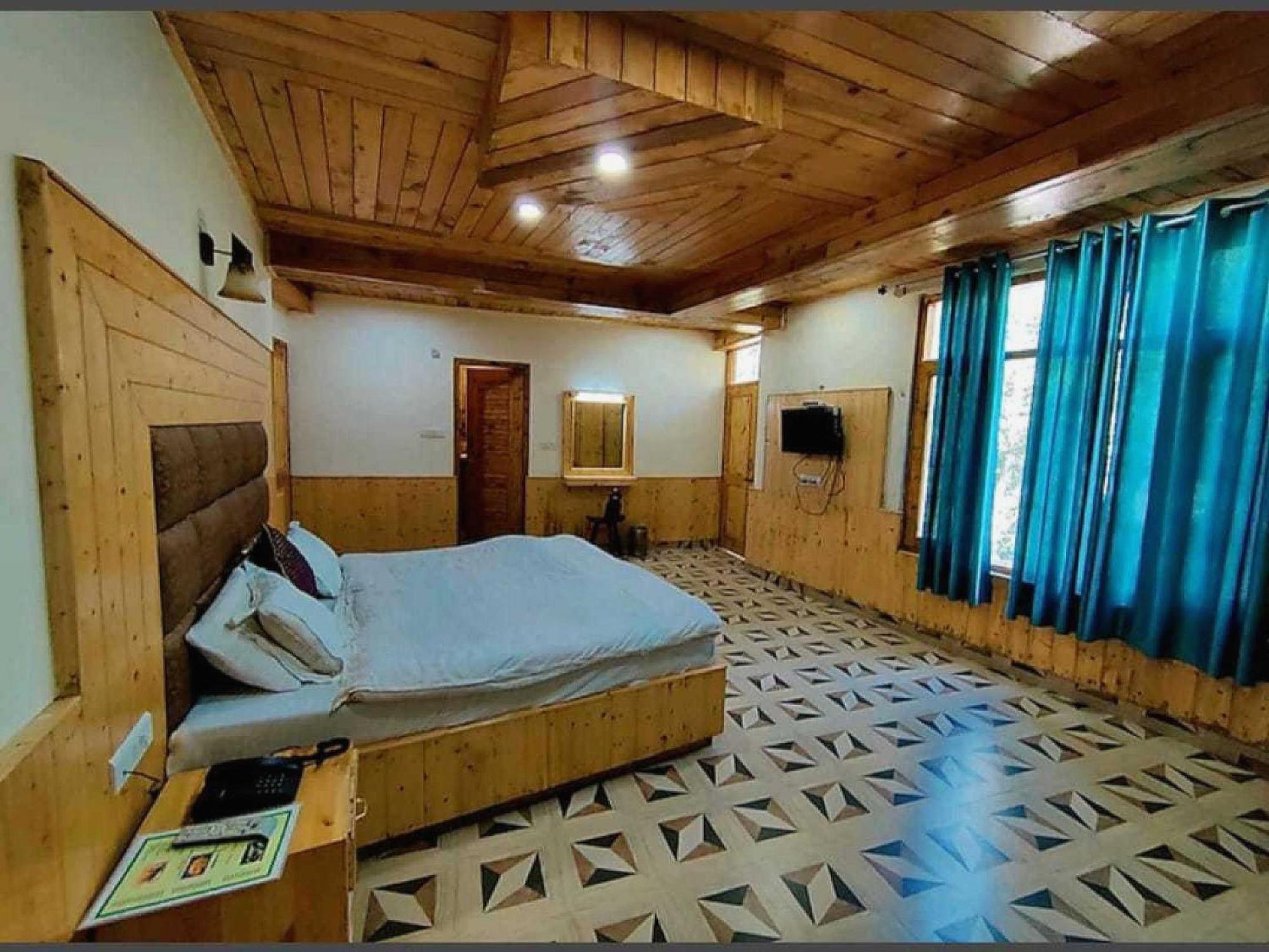 Hotel O Antriksh Cottage Manāli Dış mekan fotoğraf