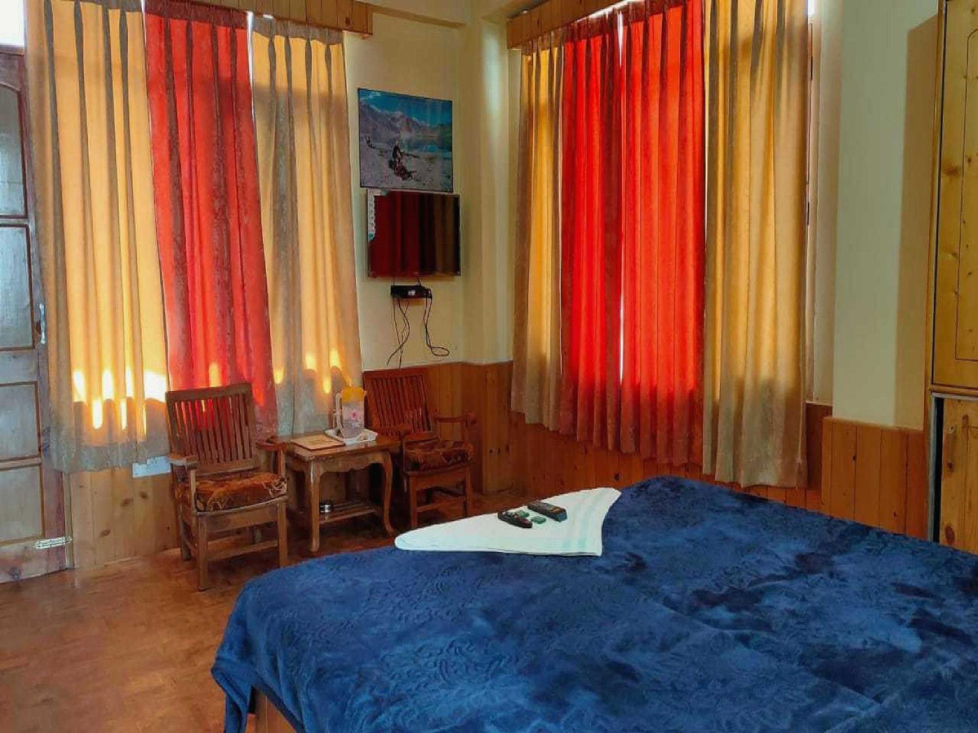 Hotel O Antriksh Cottage Manāli Dış mekan fotoğraf