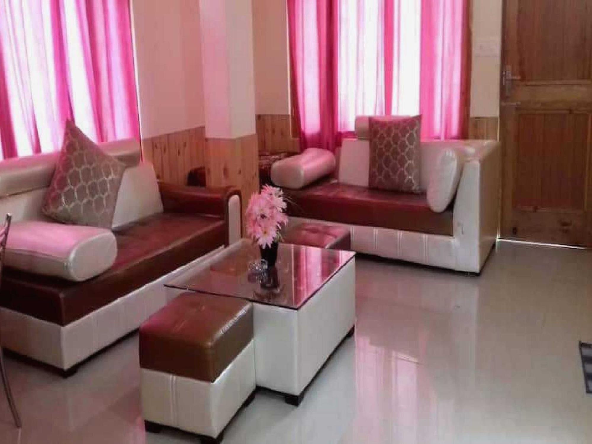 Hotel O Antriksh Cottage Manāli Dış mekan fotoğraf