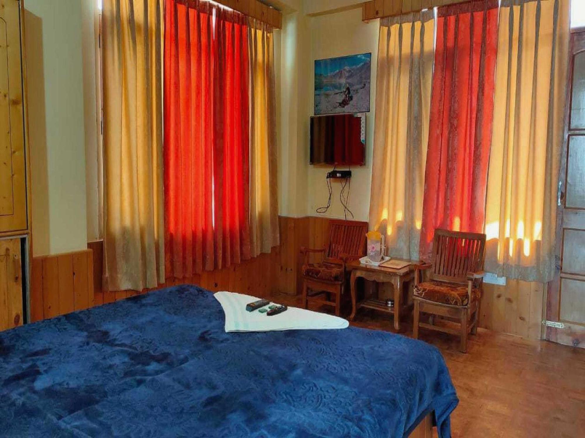 Hotel O Antriksh Cottage Manāli Dış mekan fotoğraf
